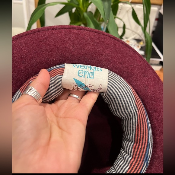 Authentic Vivienne Westwood World’s End Mountain Hat - Picture 4 of 7